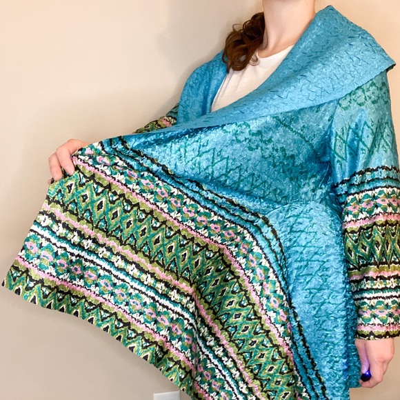 Multi Color Cardigan Shawl - Picture 4 of 6